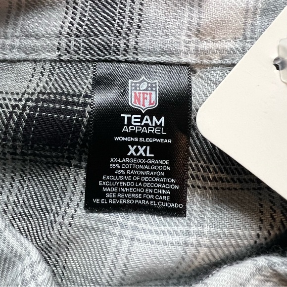NWT NFL Raiders Black and White Plaid Women’s Sleepwear Button Down Shirt XXL - Picture 7 of 8